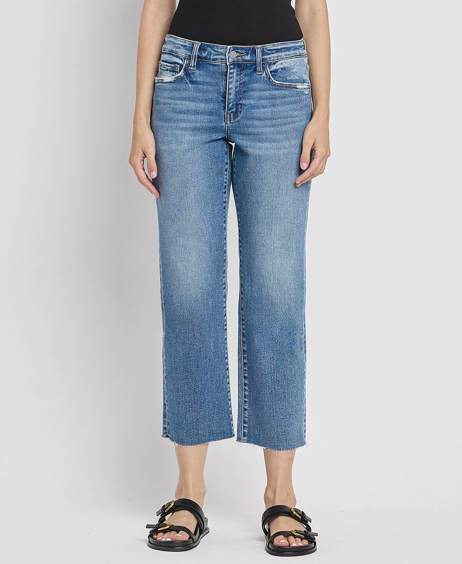 Vervet Mid Rise Crop Straight Jean