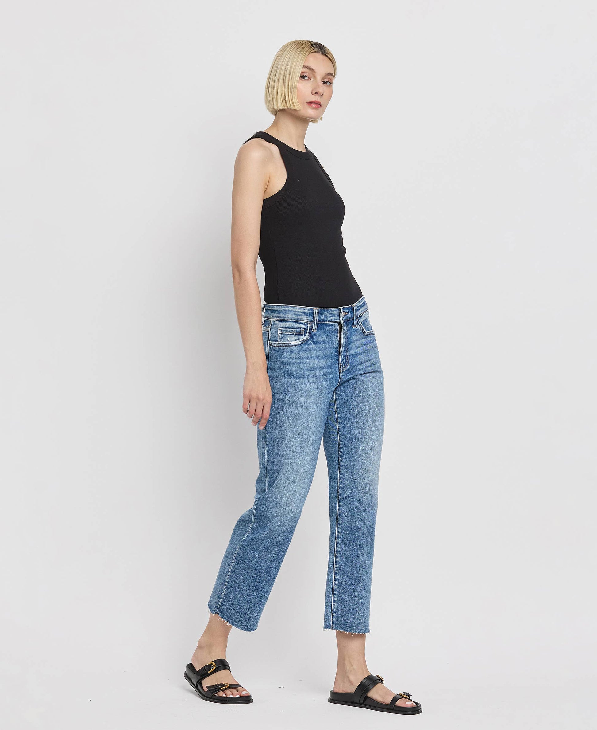 Vervet Mid Rise Crop Straight Jean