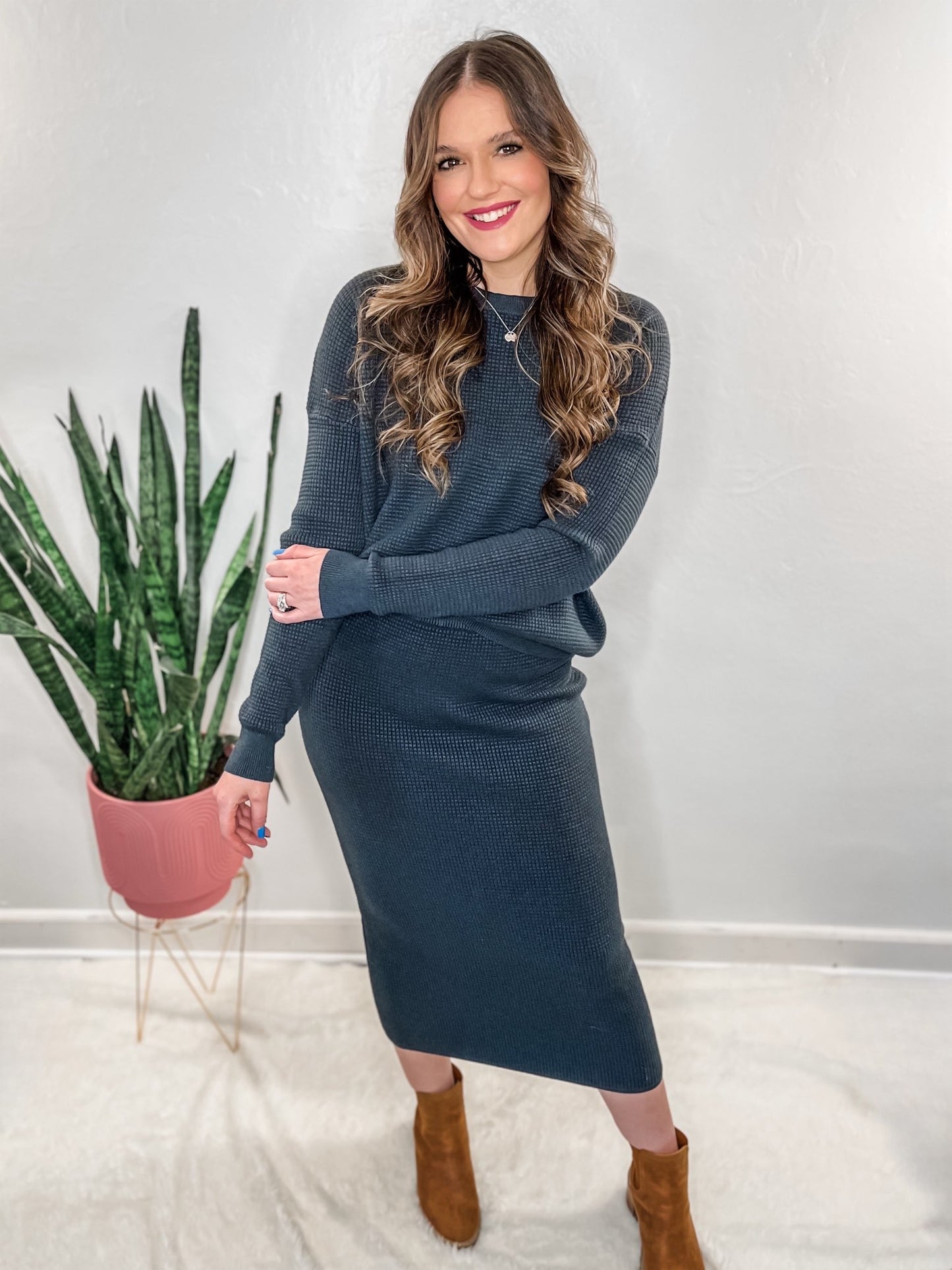 Ink Navy Waffle Texture Skirt Set