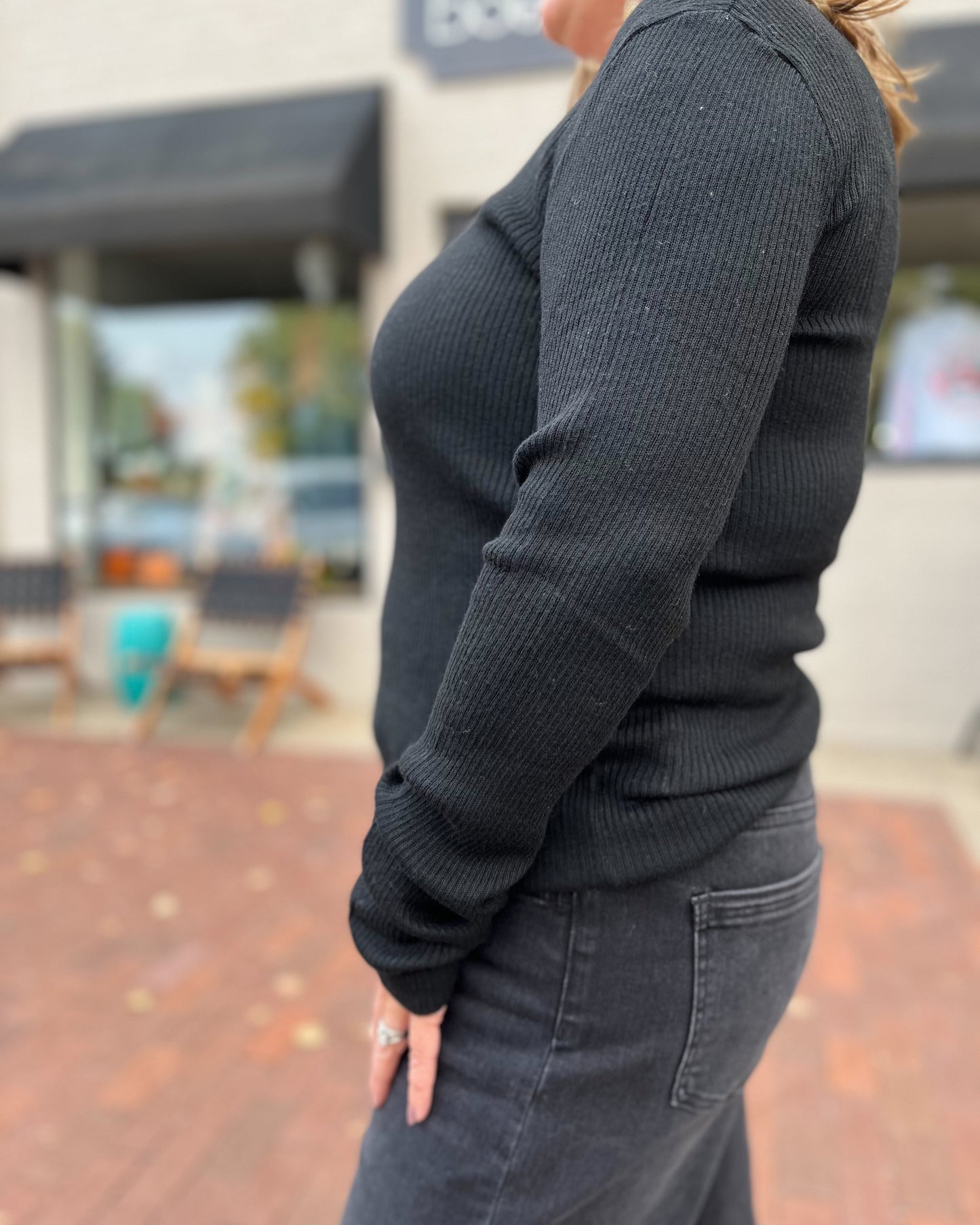 Ribbed Round Neck Sweater