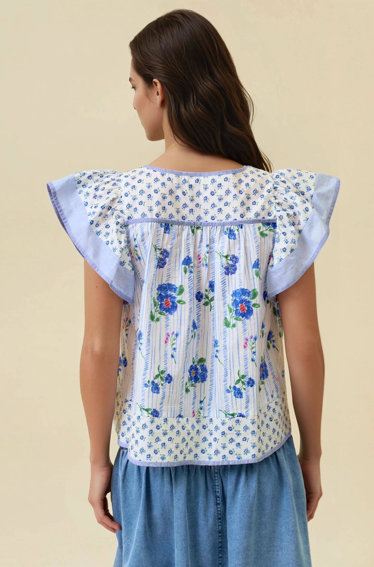 Mixed Floral Print Flutter Sleeve Top