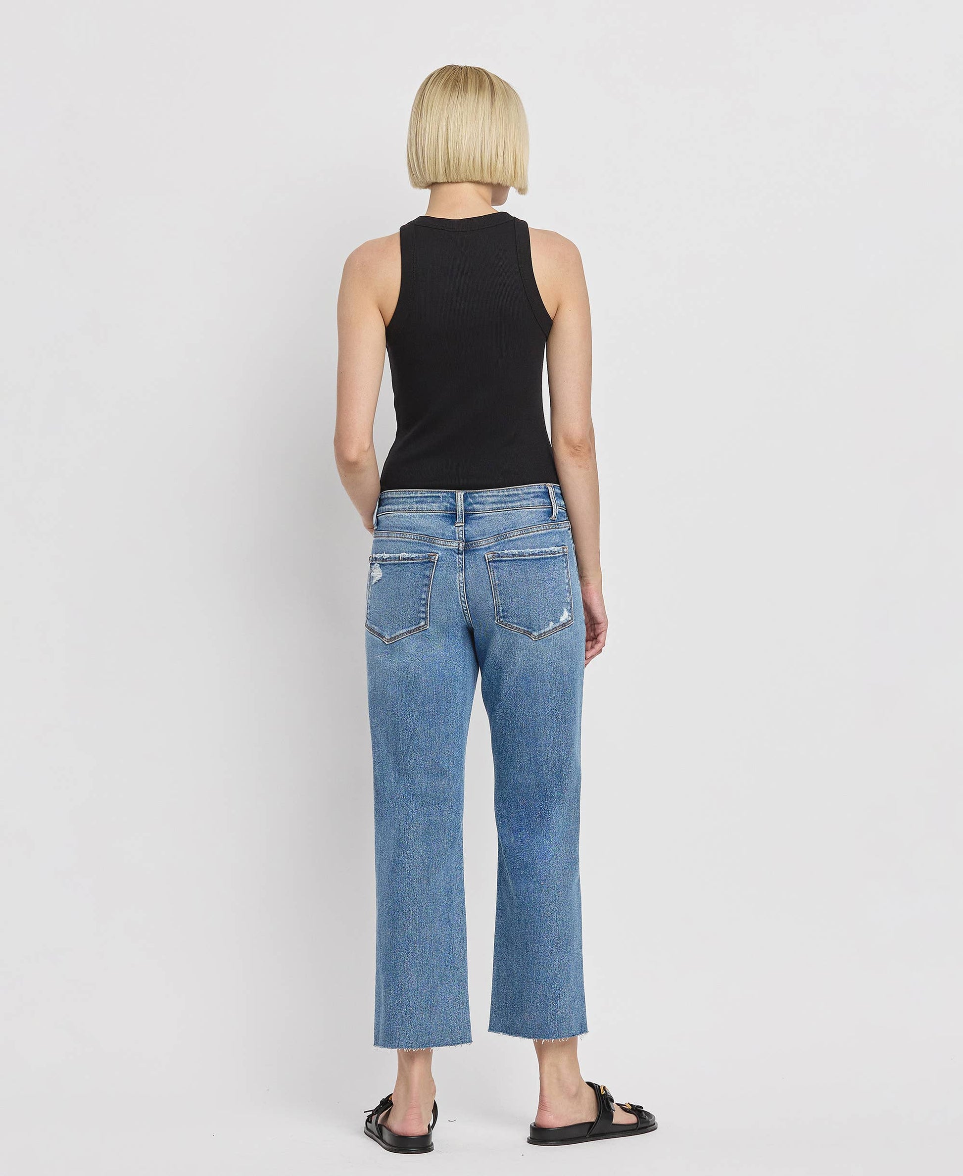 Vervet Mid Rise Crop Straight Jean