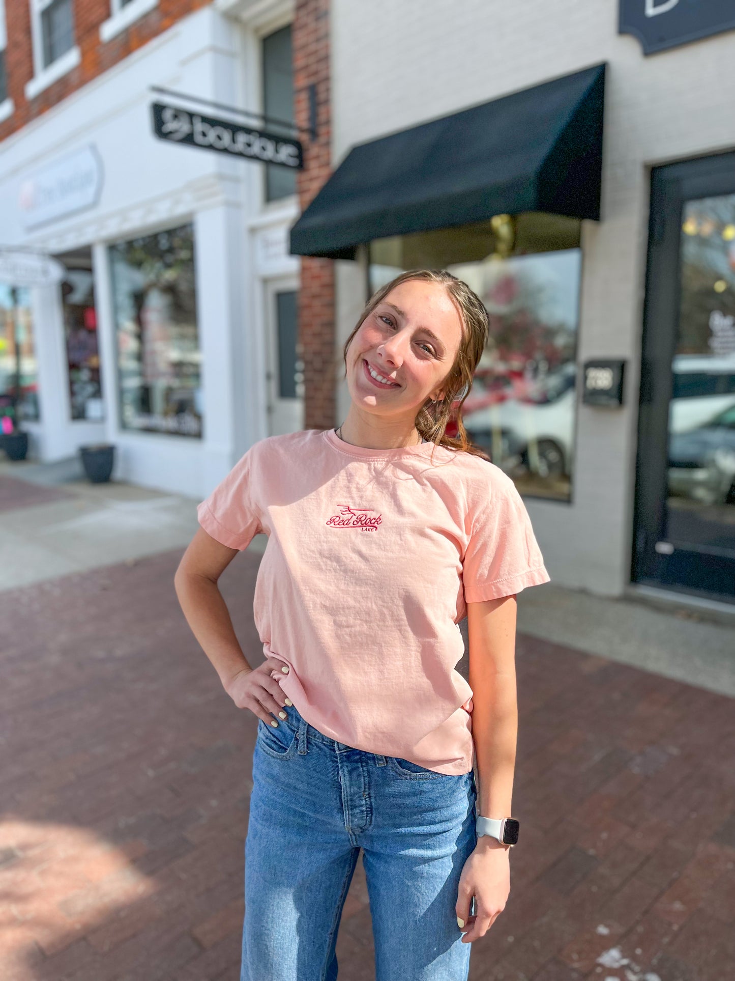 Embroidered Cliff Red Rock Tee