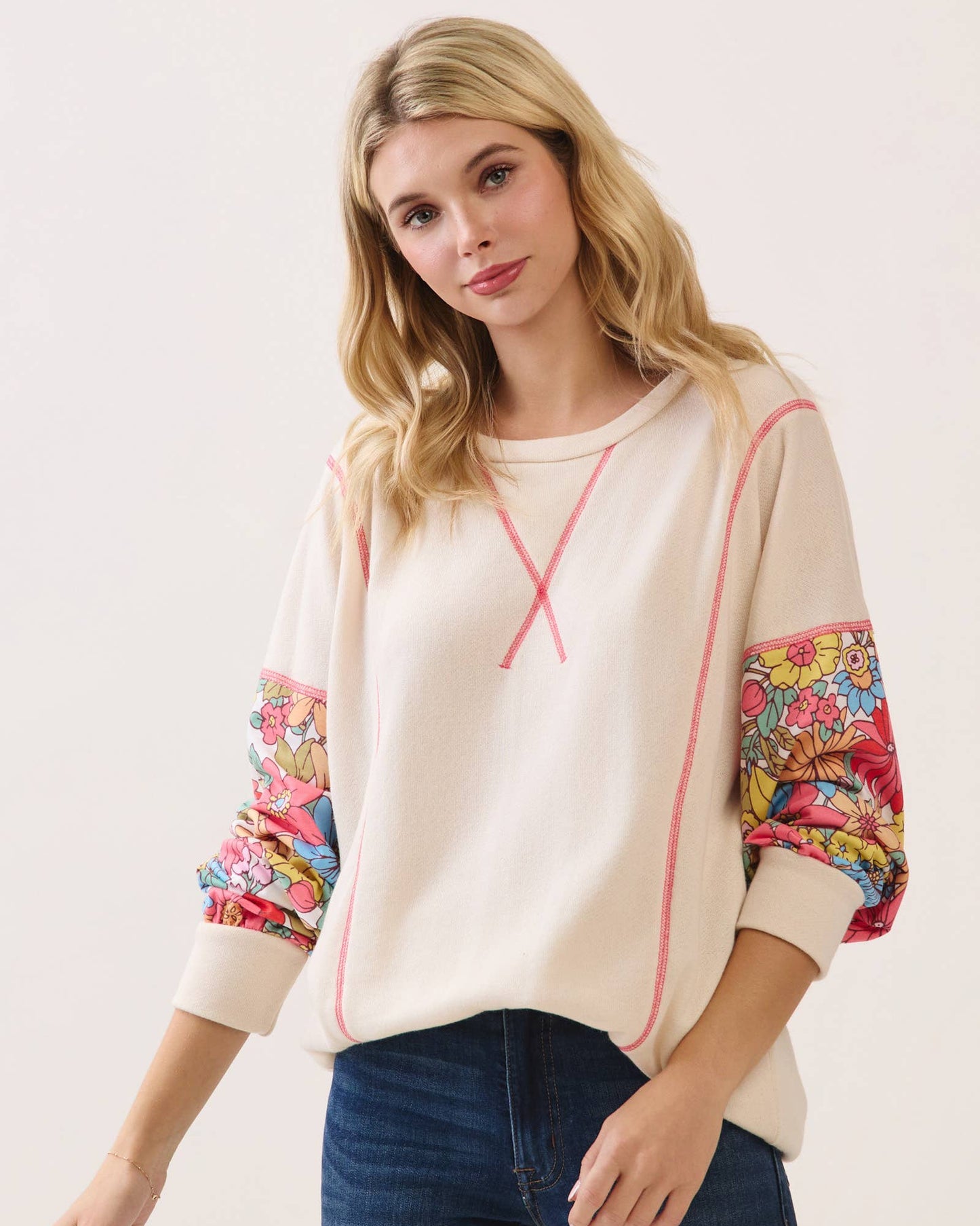 Floral Contrast Pullover Top