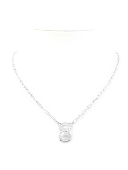 Silver Chain Necklace w/ Oval Pendant "Dulla"