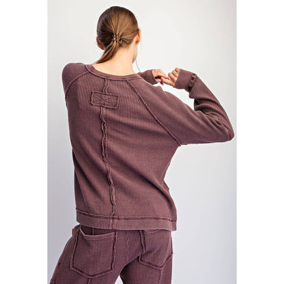 MINERAL WASHED WAFFLE RAGLAN LONG SLEEVE TOP