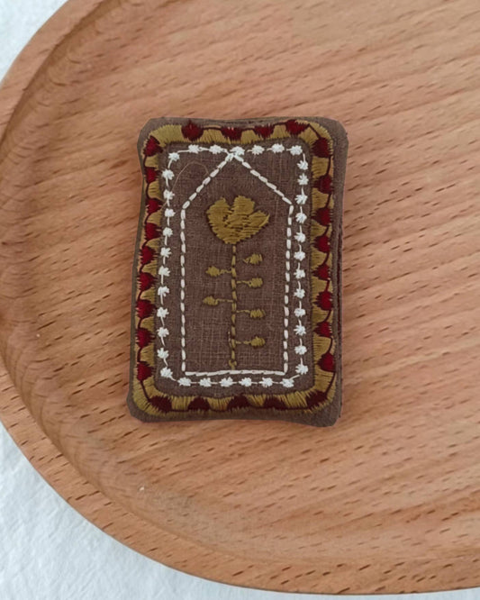 Cloth Cute Floral Embroidery Literary Brooch