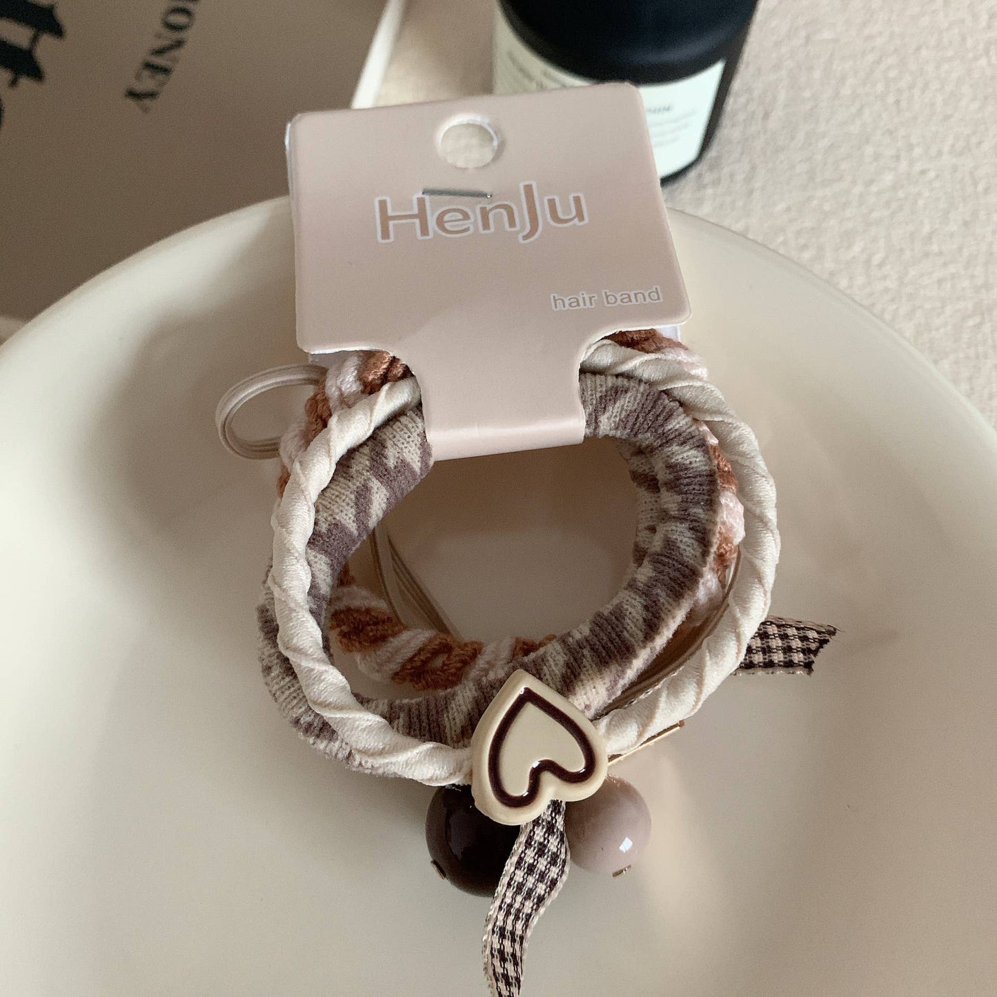 Highly Elastic and Durable Hair Ties