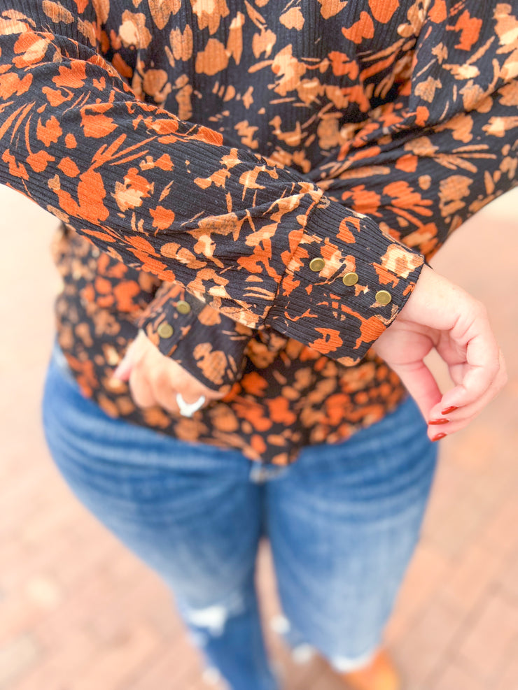 Abstract Floral Blouson Knit Top