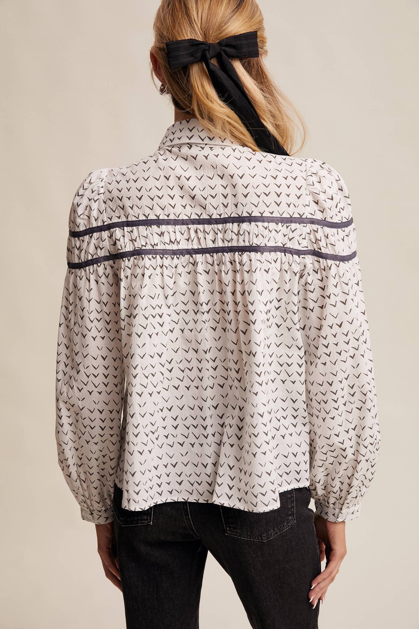 Lavender Grey Pintuck Puff Sleeve Blouse