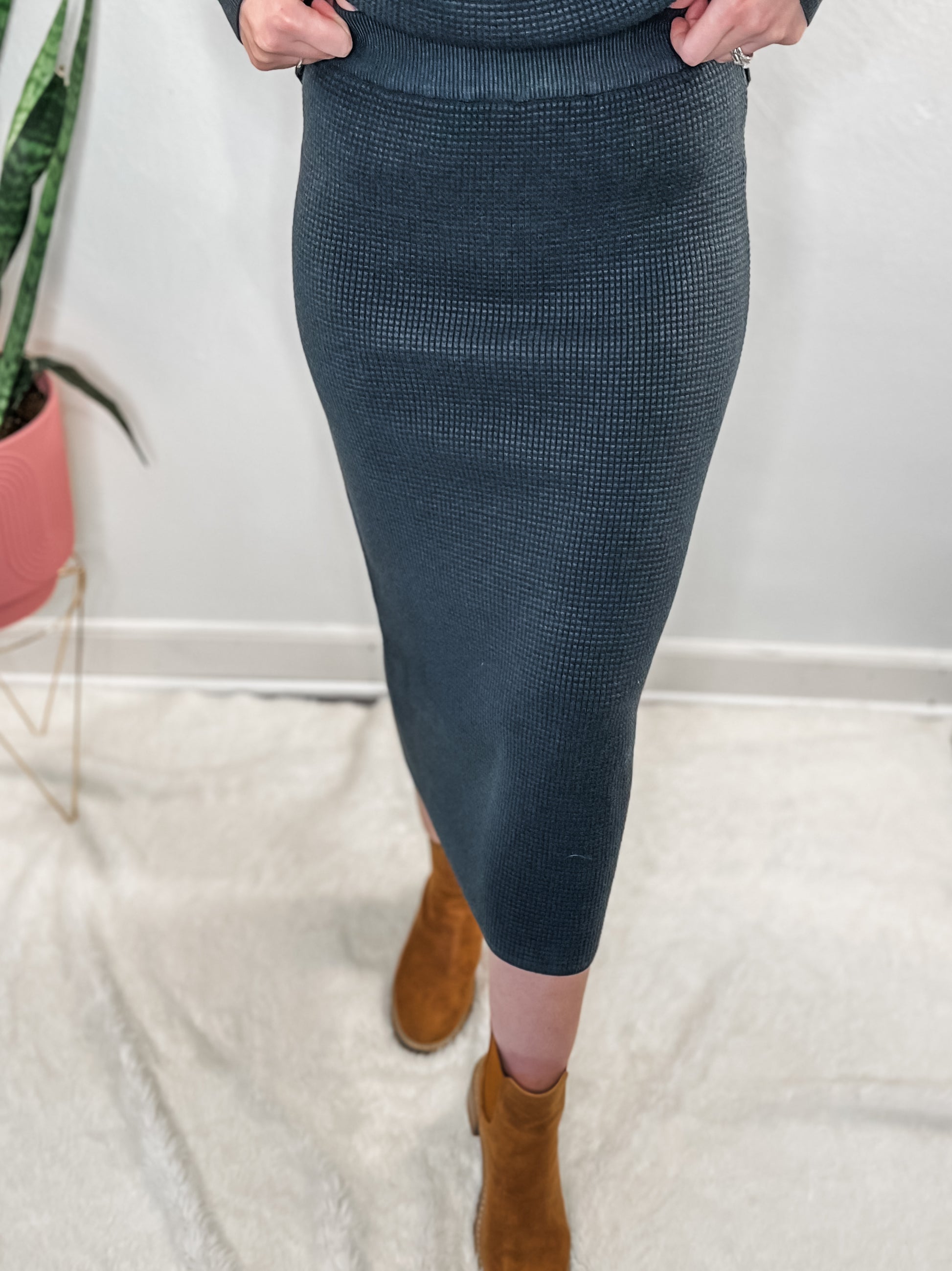 Ink Navy Waffle Texture Skirt Set