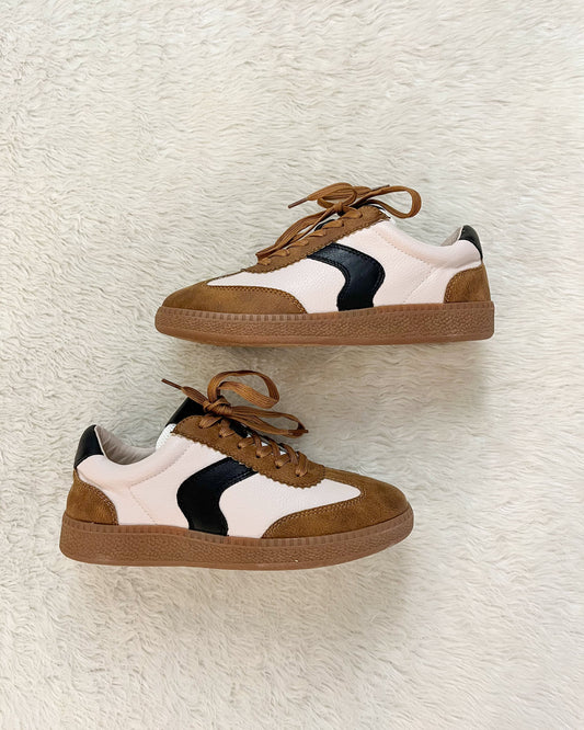 Black & Tan Combo Sneaker