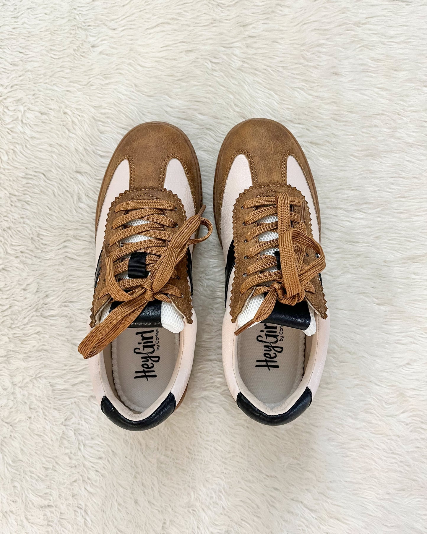 Black & Tan Combo Sneaker