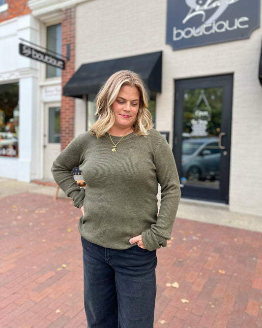 Ribbed Round Neck Sweater