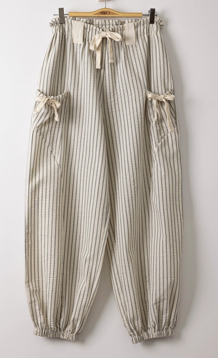 Bow Detail Stripe Textured Woven Pants