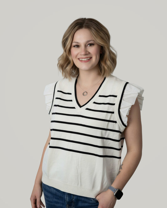 Striped-sleeved-top-ruffle-short