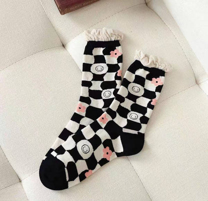 Tulip Pattern Socks