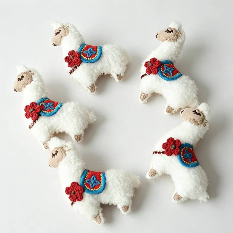 Embroidered Alpaca Fabric Brooch