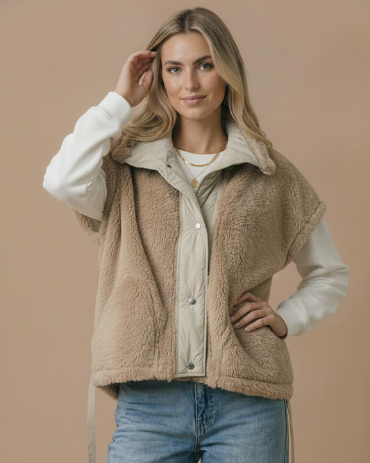 Reversible Sherpa Quilted Short Sleeve Jacket