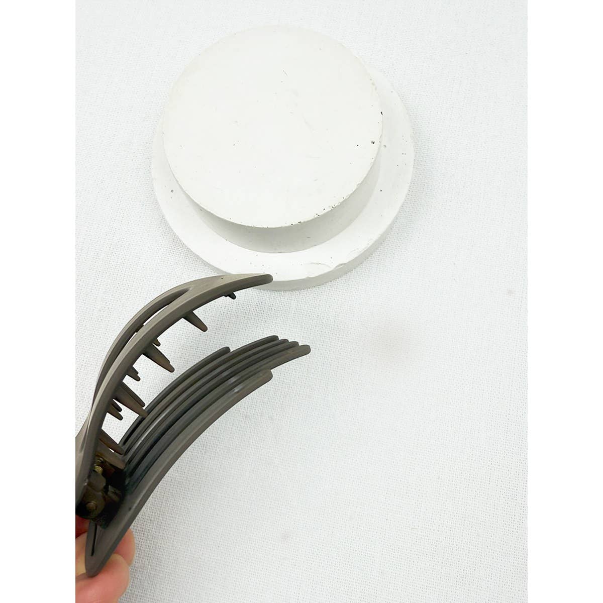 Matte French Concord Hair Clips